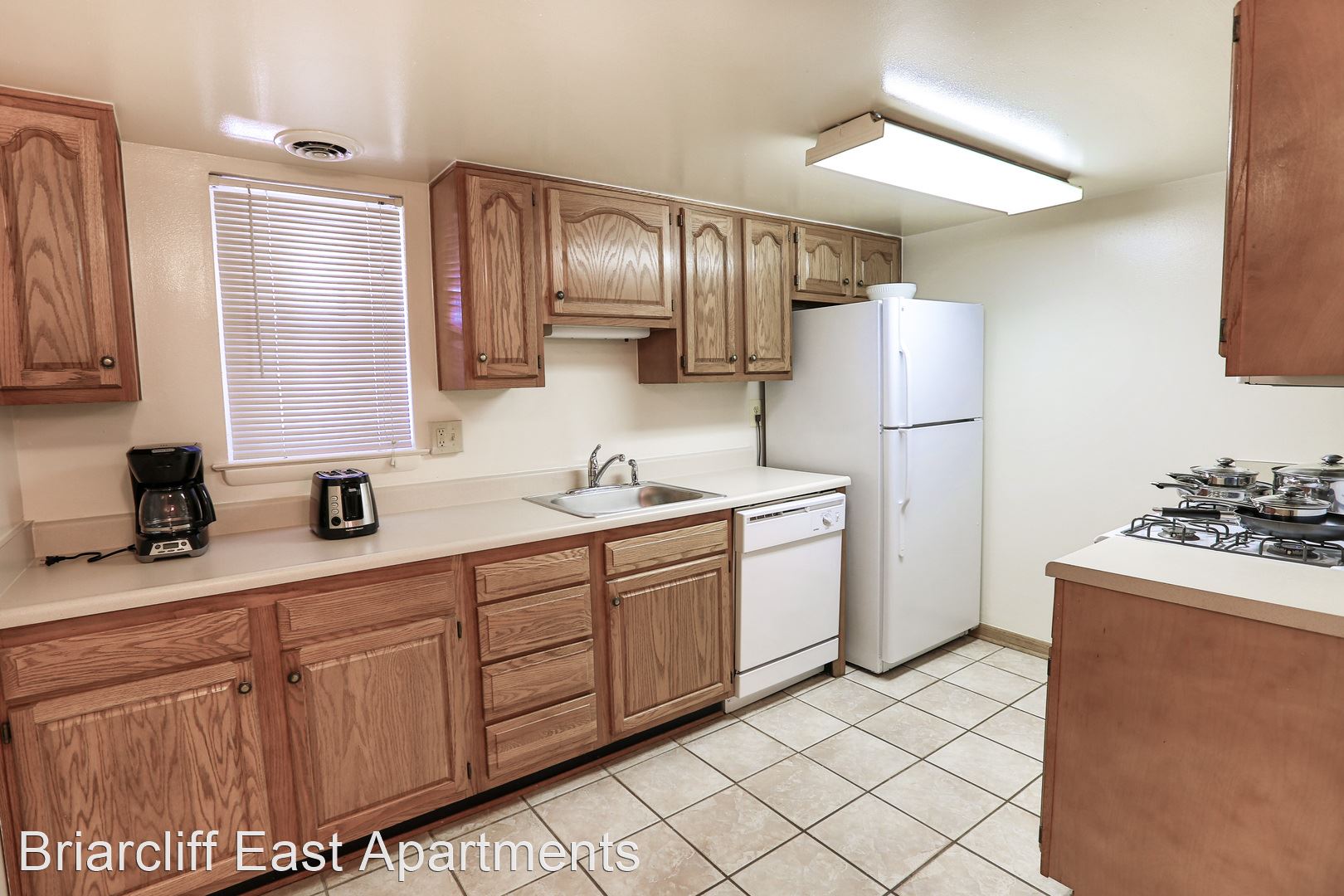 599 Cranbrook Rd