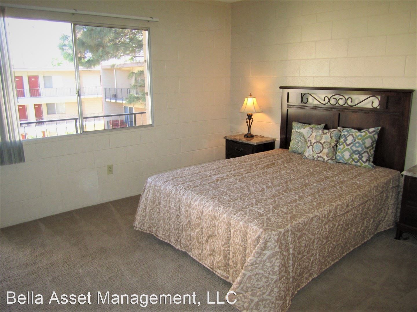 The Villas @ Uptown 6230 Indian School Road NE
